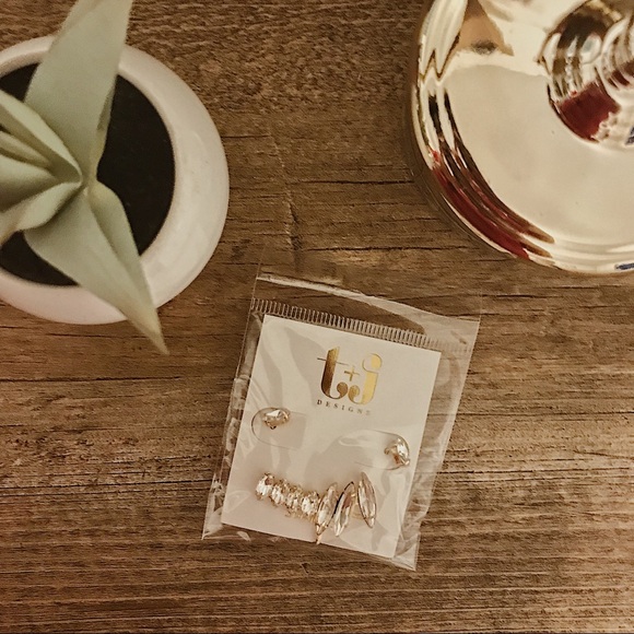 Crystal Climber | Cuff and Stud Earrings - Picture 3 of 5